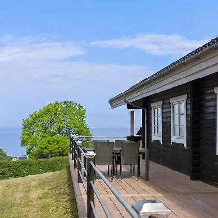 3 Bedroom Gorgeous In Feriehus