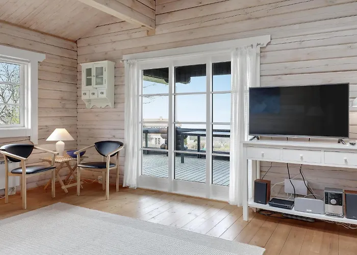 3 Bedroom Gorgeous In *