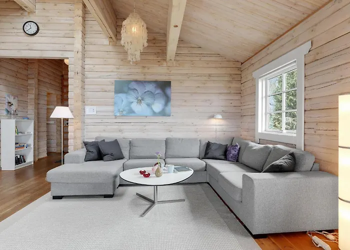 3 Bedroom Gorgeous In *